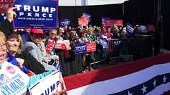 トランプの強い支持層である白人労働者階級「ヒルビリー」を鮮やかに描くメモワール Hillbilly Elegy