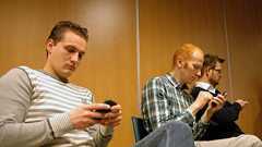 京大生協のバイト情報をスマホで確認できるアプリについて大学当局が注意喚起