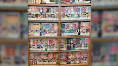 ジャンプで連載された“短命・打ち切りマンガ”を収集した棚が味わい深い「背表紙見てるだけで泣けてくる」「有名作家の作品が混ざってるところがジャンプ」