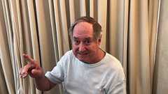 ニール・セダカ 『Ζガンダム』のOP曲「Ζ・刻を越えて」&ED曲「星空のBelieve」の原曲の演奏映像公開 - amass