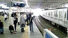 構造に欠陥がある駅wwwwwwwwww : 哲学ニュースnwk