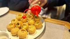 ビシャーッとなるインド発祥の屋台フード「パニプリ」を食べてみる