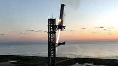 【速報】スペースX、降下する「スターシップ」のブースターをアーム(箸)で空中キャッチ成功
