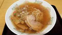 薄味の水っぽいスープ……「佐野らーめん」が失墜した日《佐野SAスト39日間の軌跡》 | 文春オンライン