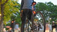 増える自転車「闇通勤」 会社に内緒、リスクは自己責任:朝日新聞