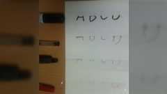 投票用紙に使われているユポ紙では、ボールペンやマジックの文字は簡単に消えるため、不正選挙対策にはならないという実験