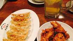 渋谷餃子のレモン丸ごと最強レモンサワーを焼水揚の三方面作戦で迎撃する - 太陽がまぶしかったから