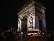 Attaque au couteau à l'Arc de Triomphe: la sortie de prison des terroristes, un véritable casse-tête