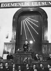 Mustafa Kemal Atatürk and the Six Arrows