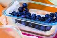 Blueberries can stay fresh for up to 3 weeks without going mushy if stored with 1 item Picture of blueberries being stored with paper towels