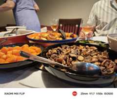 A photo captured on the Xiaomi Mix Flip