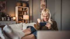 Zehn Handyspiele für einen spaßigen Jahresbeginn - Milan Markovic / Getty Images