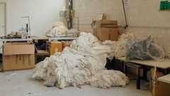 How the Clothes-Hanger Wars Escalated in Italy - Simone Donati / TerraProject / DER SPIEGEL