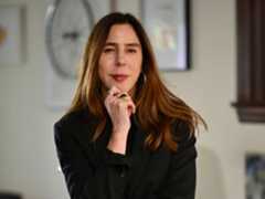 »Die Welt im Roman bewegt sich entlang einer halluzinogenen Störung« - Kevin Parry / DER SPIEGEL