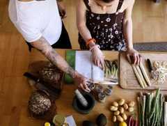 So lernt die Generation TikTok kochen - Hinterhaus Productions / Getty Images