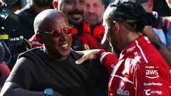 Anthony Ham,ilton felicita a su hijo Lewis Anthony Ham,ilton felicita a su hijo Lewis