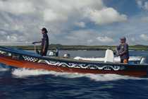 « Océania, les gardiens des océans » de Raynald Mérienne.