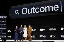 Les acteurs Jonah Hill, Keanu Reeves, Cameron Diaz et Matt Bomer, lors de la présentation du film « Outcome », produit par Apple et réalisé par Hill, le 3 février 2026 à Santa Monica (Californie).