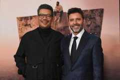 Destin Daniel Cretton et Andrew Guest, les créateurs de « Wonder Man », à l’avant-première de la série au TCL Chinese Theatre, à Hollywood, le 22 janvier 2026.