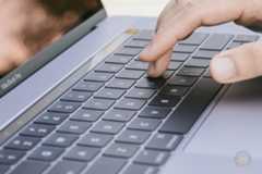 MacBook-Pro-Late2016-15inch-Model-Trackpad-09.jpg MacBook Pro Late2016 15inch Model