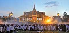 Late King Father Norodom Sihanouk's Commemoration – Recalling Cambodia in Mourning. Copyright © 2022 Terence Carter / Grantourismo. All Rights Reserved.