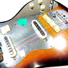 GUYATONE LG-65T + DR NEON MULTI-COLOR Light 光る派手なカラーギター弦 ボディ