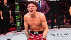 Lone'er Kavanagh celebrates in the octagon