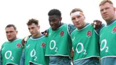 Maro Itoje and England team-mates