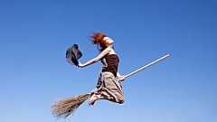 Шотландия может амнистировать ведьм.