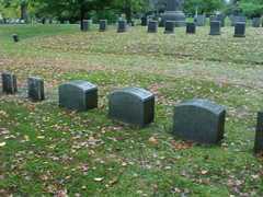 Larger memorial image loading...