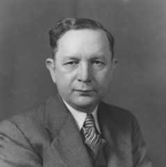 Larger memorial image loading...