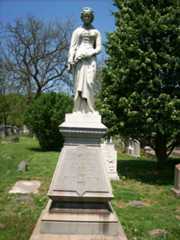 Larger memorial image loading...