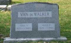 Larger memorial image loading...