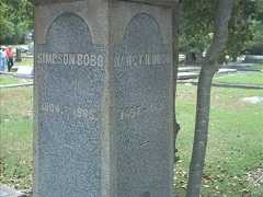 Larger memorial image loading...