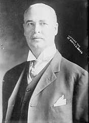 Larger memorial image loading...