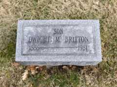 Larger memorial image loading...