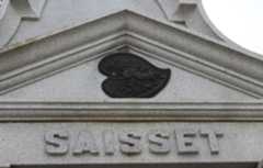 Larger memorial image loading...