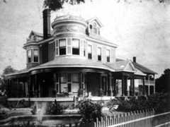 Larger memorial image loading...