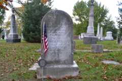 Larger memorial image loading...