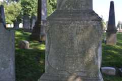 Larger memorial image loading...