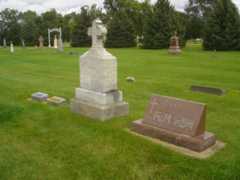 Larger memorial image loading...