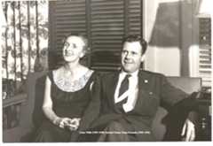 Larger memorial image loading...