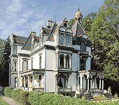 Larger memorial image loading...