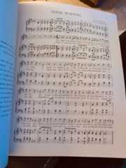 Larger memorial image loading...