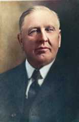 Larger memorial image loading...