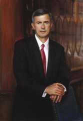 Larger memorial image loading...