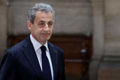 Nicolas Sarkozy à son arrivée au tribunal d’appel pour être interrogé dans le cadre de l’affaire Bygmalion, à Paris, le 24 novembre 2023.
