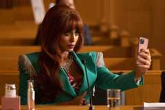 28. Titania (Jameela Jamil)