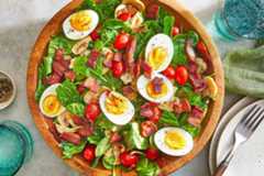 spinach-salad-with-warm-bacon-mustard-dressing-recipe