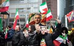 Thousands Protest in Berlin in Solidarity With Iranian Uprisings